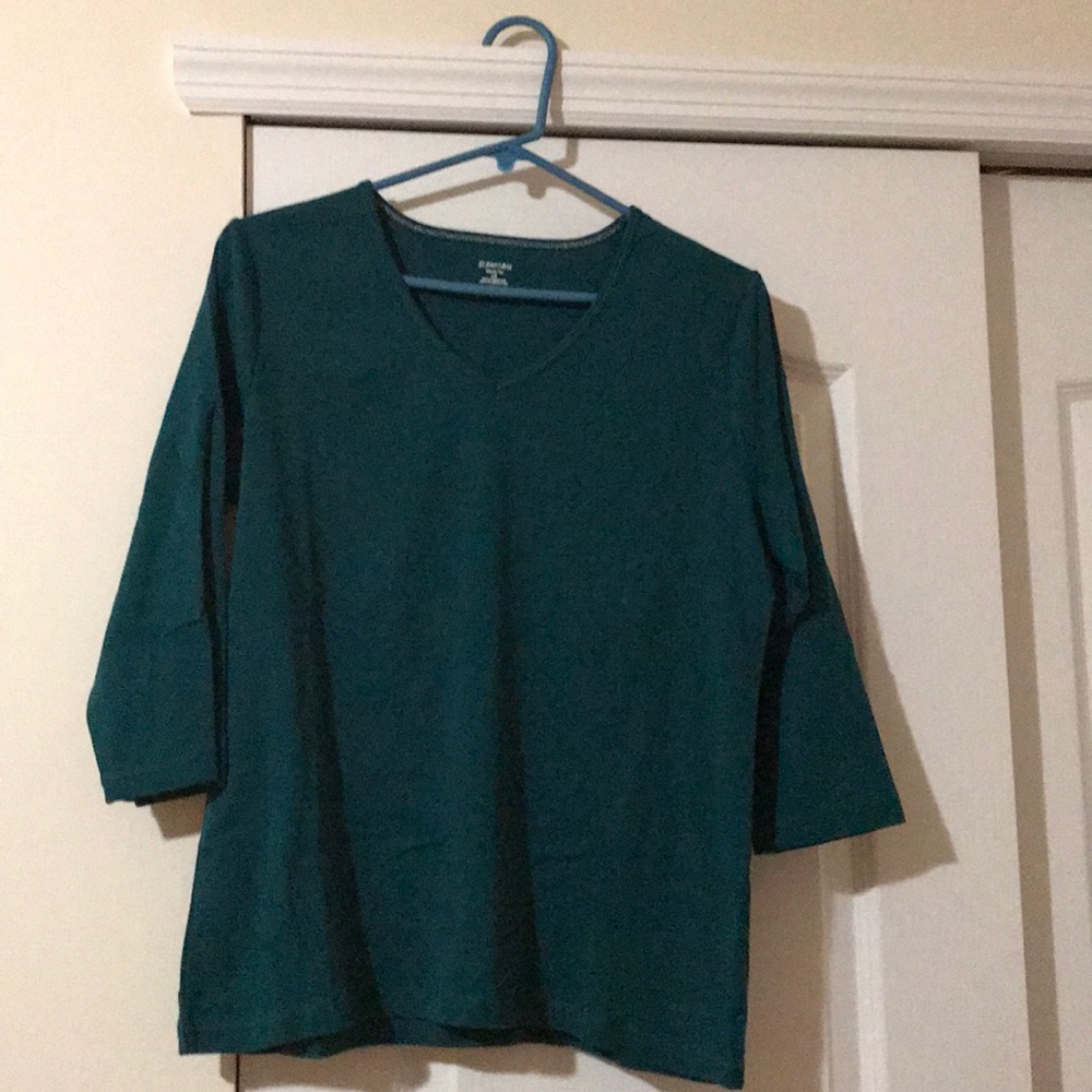 2 Three Quarter Sleeve Tops - Picture 2 of 7
